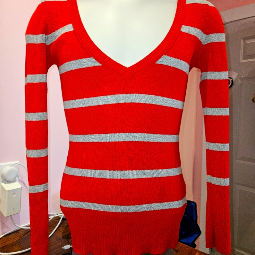 Aeropostale sweater